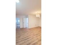 Resale - Apartment - Torrevieja - Torrevieja - Centre
