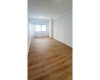 Resale - Apartment - Torrevieja - Torrevieja - Centre