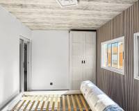 Resale - Apartment - Torrevieja - Torrevieja - Centre