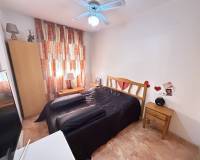 Resale - Apartment - Torrevieja - Torrevieja - Centre