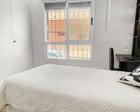 Resale - Apartment - Torrevieja - Torrevieja - Centre