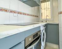 Resale - Apartment - Torrevieja - Torrevieja - Centre