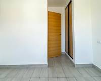 Resale - Apartment - Torrevieja - Torrevieja - Centre