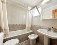 Resale - Apartment - Torrevieja - Torrevieja - Centre