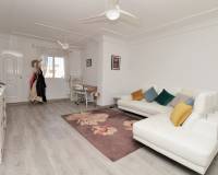 Resale - Apartment - Villamartin - Las Violetas