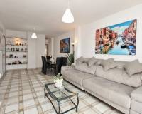 Resale - Apartment - Villamartin