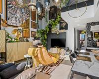 Resale - Apartment - Villamartín