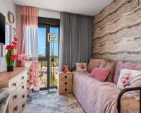 Resale - Apartment - Villamartín