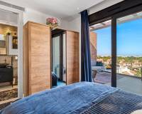 Resale - Apartment - Villamartín