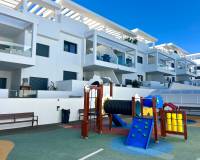 Resale - Apartments - Orihuela Costa - Los Balcones