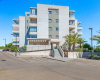 Resale - Apartments - Orihuela Costa - Los Dolses