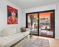 Resale - Apartments - Orihuela Costa - Villamartín