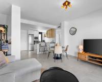 Resale - Apartments - Orihuela Costa - Villamartín