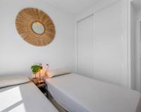 Resale - Apartments - Orihuela Costa - Villamartín