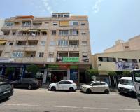 Resale - Apartments - Torrevieja - Centro