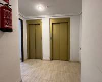 Resale - Apartments - Torrevieja - Centro