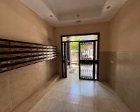 Resale - Apartments - Torrevieja - Centro
