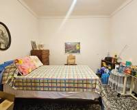 Resale - Building (Mixed-Use) - Torrevieja - Torrevieja - Centre