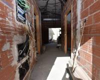 Resale - Bungalow - Dolores - Dolores - Town