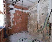 Resale - Bungalow - Dolores - Dolores - Town