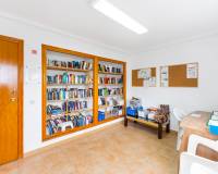 Resale - Bungalow - Orihuela Costa - Villamartin