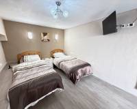 Resale - Bungalow - San Miguel de Salinas - San Miguel - Town
