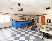 Resale - Commercial Property - Villamartin