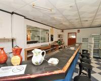 Resale - Commercial Property - Villamartin