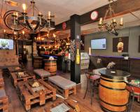 Resale - Commercial Property - Villamartin