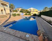 Resale - Detached House / Villa - Ciudad Quesada - La Fiesta