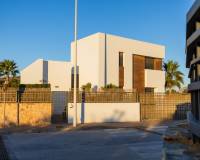 Resale - Detached Villa - Algorfa - La Finca Golf Resort