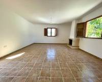 Resale - Detached Villa - Catral