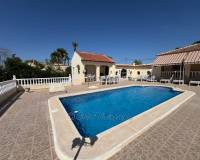 Resale - Detached Villa - Catral