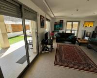 Resale - Detached Villa - Cox - Cox - Country