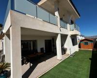 Resale - Detached Villa - Cox - Cox - Country