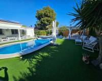 Resale - Detached Villa - La Marina - La Marina - Urbanization