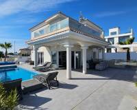 Resale - Detached Villa - La Marina - La Marina - Urbanization