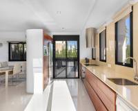 Resale - Detached Villa - Orihuela Costa - La Zenia