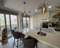 Resale - Detached Villa - Orihuela Costa - Villamartín