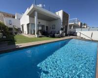 Resale - Detached Villa - Orihuela Costa - Villamartin