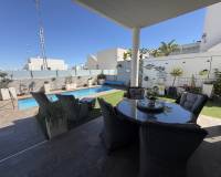 Resale - Detached Villa - Orihuela Costa - Villamartin