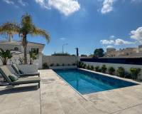 Resale - Detached Villa - Orihuela Costa - Villamartin
