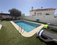 Resale - Detached Villa - Orihuela Costa - Villamartin