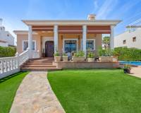 Resale - Detached Villa - Torrevieja - Torre La Mata