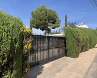 Resale - Detached Villa - Villamartin, Orihuela Costa