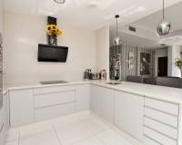 Resale - Detached Villa - Villamartin