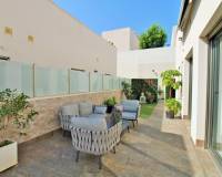 Resale - Detached Villa - Villamartin