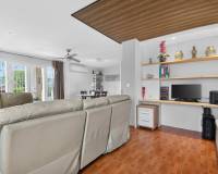 Resale - Finca - Albatera