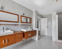 Resale - Finca - Albatera