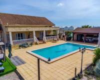 Resale - Finca - Albatera